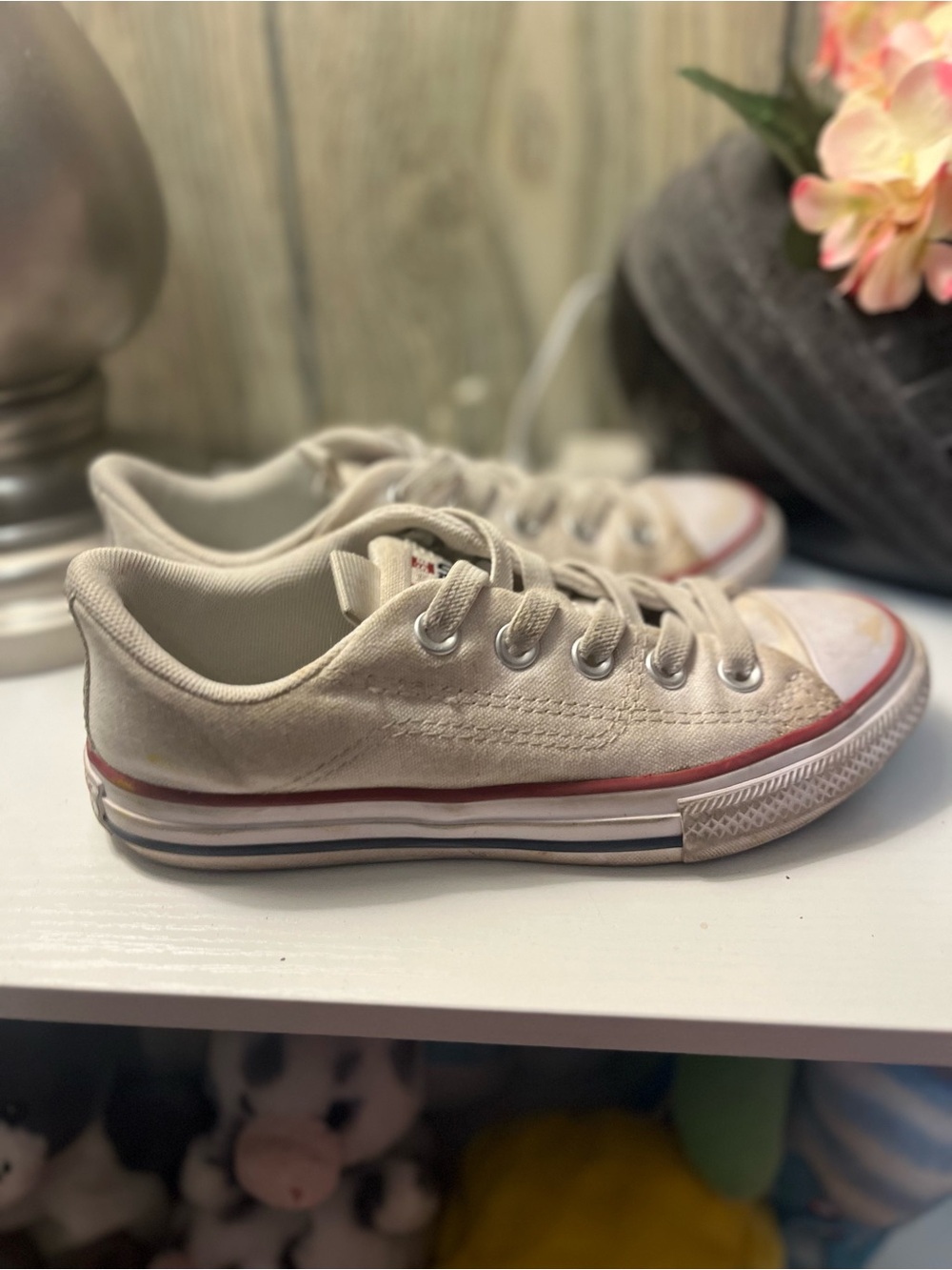 Converse Kids Low Top Canvas Sneakers in White with Red Trim - Picture 2 of 5
